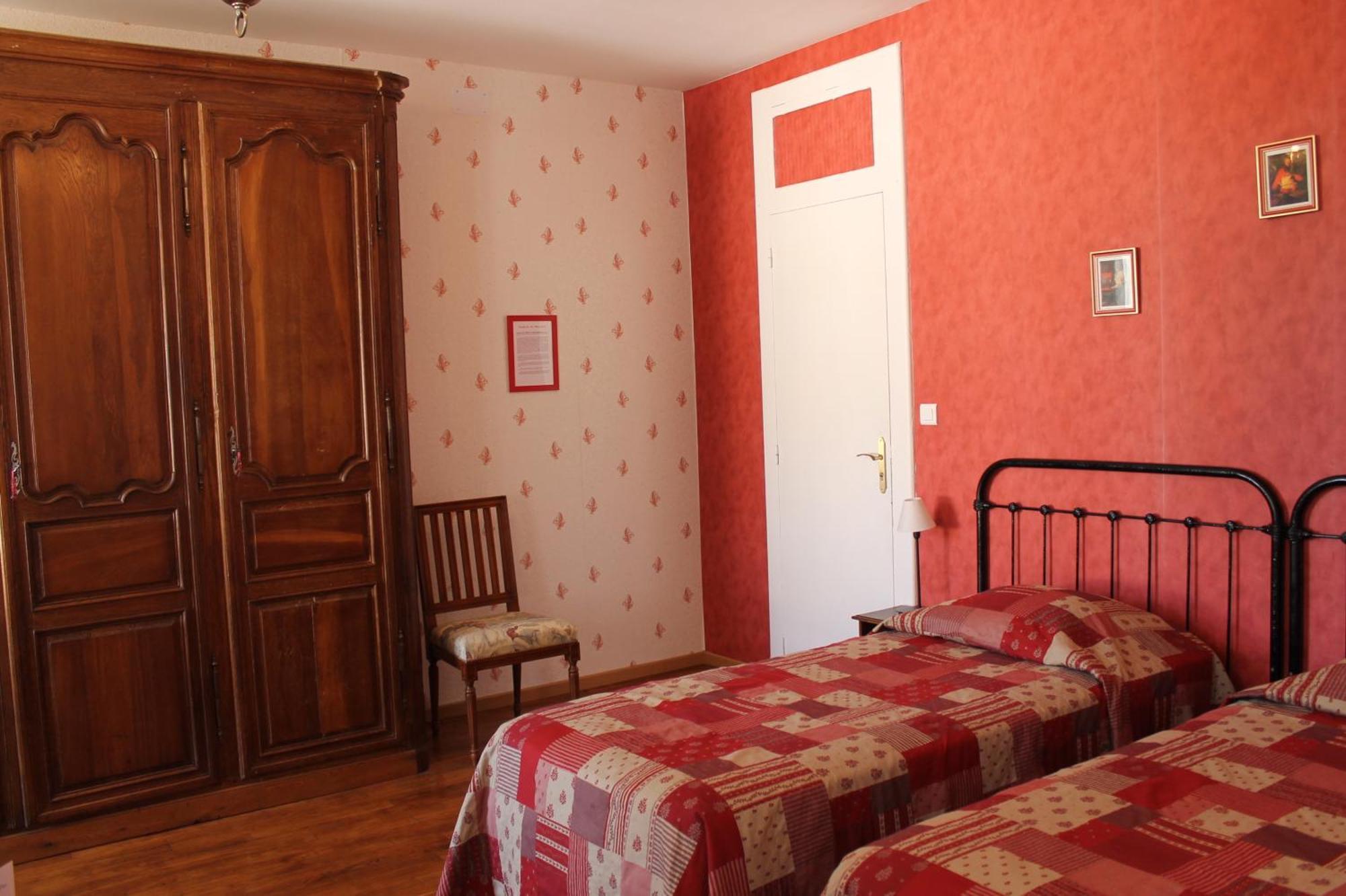 Maison D'Hotes Le Chateau De Puxe Екстериор снимка